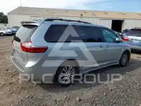 2020 Toyota SIENNA фото