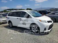 2020 Toyota SIENNA photo