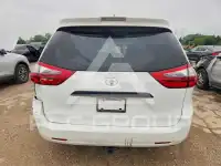 2020 Toyota SIENNA фото