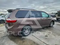 2020 Toyota SIENNA фото