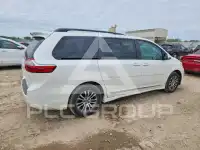 2020 Toyota SIENNA photo