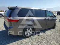 2020 Toyota SIENNA photo