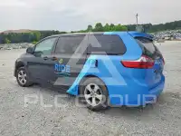 2020 Toyota SIENNA photo