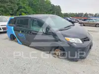 2020 Toyota SIENNA photo