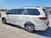 2020 Toyota SIENNA photo