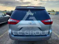 2020 Toyota SIENNA фото