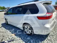2020 Toyota SIENNA фото
