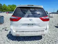 2020 Toyota SIENNA фото