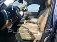 2020 Toyota SEQUOIA фото