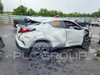 2020 Toyota C-HR фото