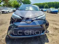2020 Toyota C-HR photo