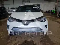 2020 Toyota C-HR фото