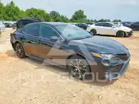 2020 Toyota CAMRY фото