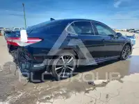 2020 Toyota CAMRY фото