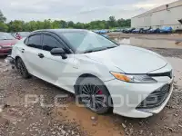 2020 Toyota CAMRY фото