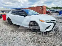 2020 Toyota CAMRY фото