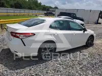 2020 Toyota CAMRY фото