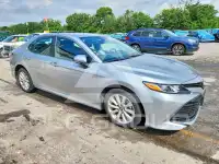 2020 Toyota CAMRY фото