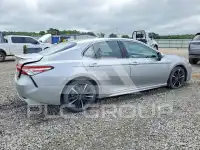 2020 Toyota CAMRY фото
