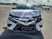 2020 Toyota CAMRY фото