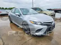2020 Toyota CAMRY фото