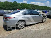 2020 Toyota CAMRY фото