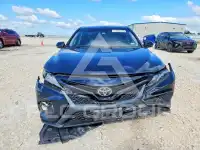 2020 Toyota CAMRY фото