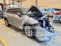 2020 Toyota Highlander photo