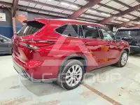 2020 Toyota Highlander photo