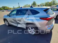 2020 Toyota Highlander photo