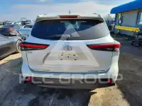 2020 Toyota Highlander фото