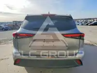 2020 Toyota Highlander photo