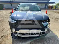 2020 Toyota Highlander photo
