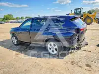 2020 Toyota Highlander photo