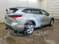 2020 Toyota Highlander photo