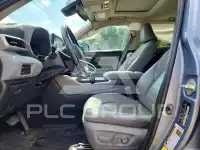 2020 Toyota Highlander photo