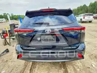 2020 Toyota Highlander photo