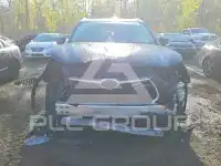 2020 Toyota Highlander photo