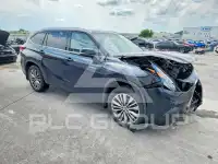2020 Toyota Highlander photo