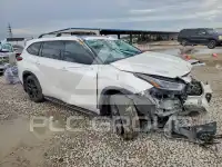 2020 Toyota Highlander фото