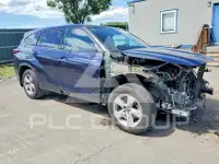 2020 Toyota Highlander photo