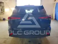 2020 Toyota Highlander photo