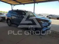 2020 Toyota Highlander photo