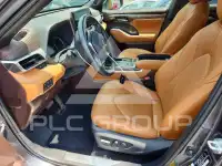 2020 Toyota Highlander photo