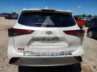 2020 Toyota Highlander photo