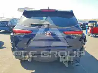 2020 Toyota Highlander photo