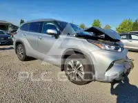 2020 Toyota Highlander фото
