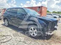 2020 Toyota Highlander photo