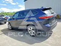 2020 Toyota Highlander photo