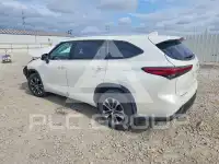 2020 Toyota Highlander фото